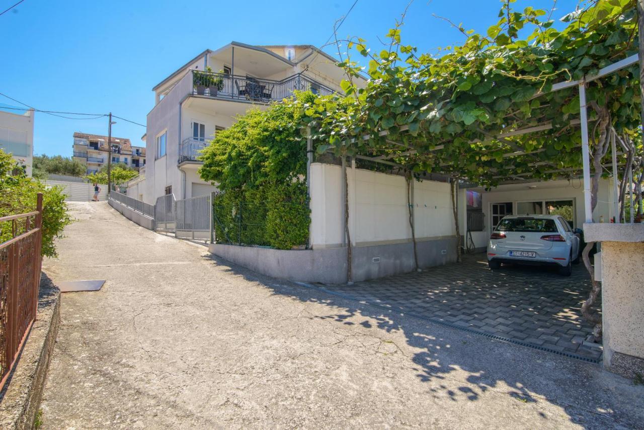 Apartments Tonka Trogir Exterior photo
