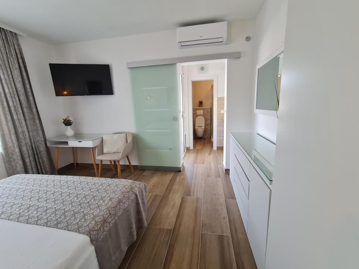 Apartments Tonka Trogir Exterior photo