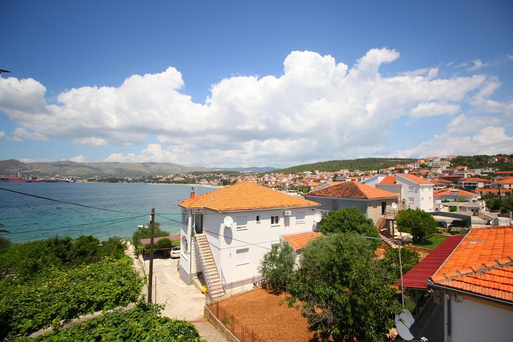 Apartments Tonka Trogir Room photo